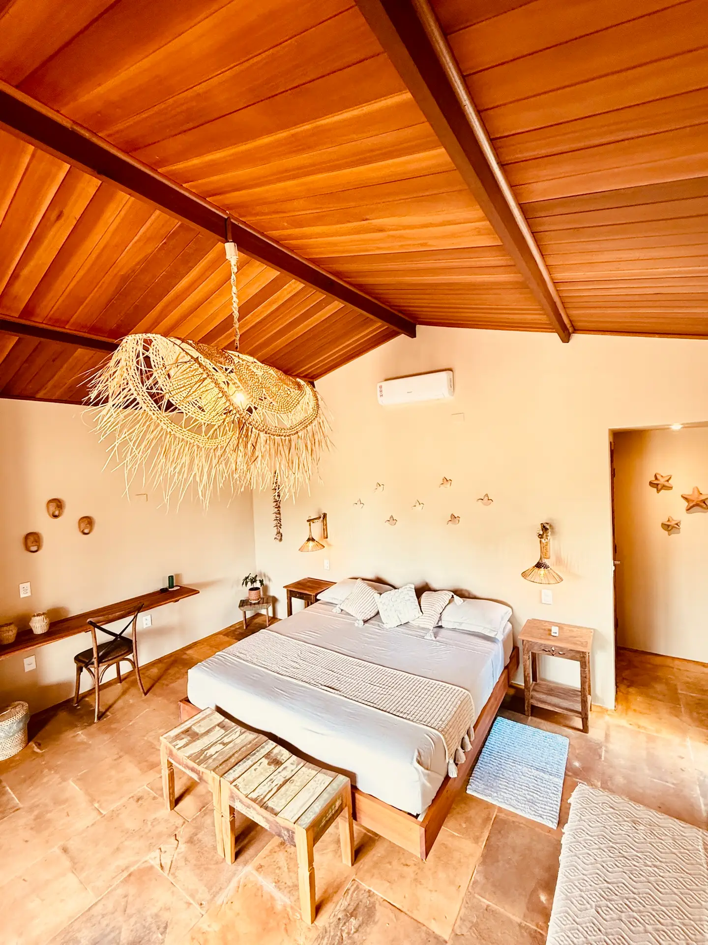 Bedroom of Chalé Kitepiroska, kite chalé in Parajuru, Brazil