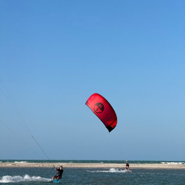 Kitesurf lesson with an IKO instructor in Parajuru, Ceará, Brazil