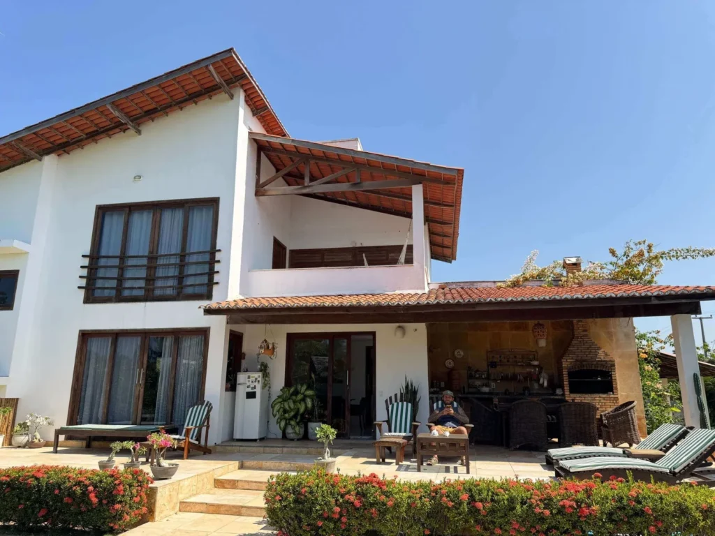 Villa Caju Knots with terrace and garden